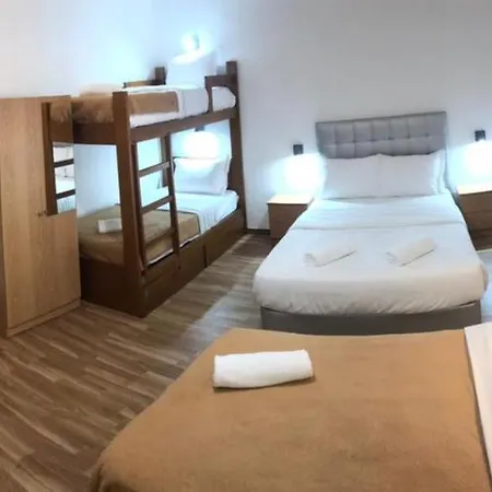 Auberge de jeunesse Just